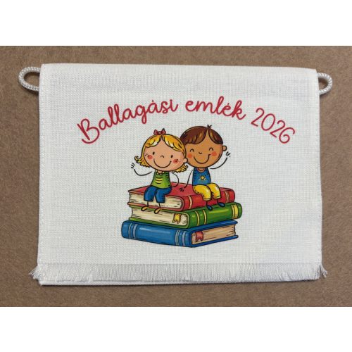 Fehér vászontarisznya könyves mintával piros felirattal