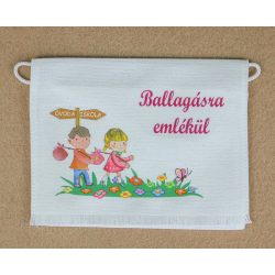   Kislány-kisfiú, óvoda-iskola sarokmotívummal fehér színű vászon ballagó tarisznya, évszám nélkül 
