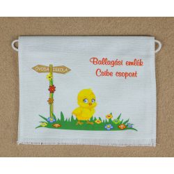   Csibe csoport sarokmotívummal fehér színű vászon ballagó tarisznya 