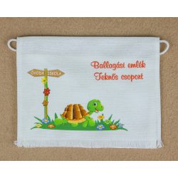   Teknős csoport sarokmotívummal fehér színű vászon ballagó tarisznya 